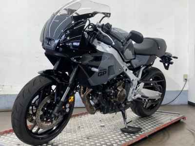 Yamaha XSR900 GP 2024