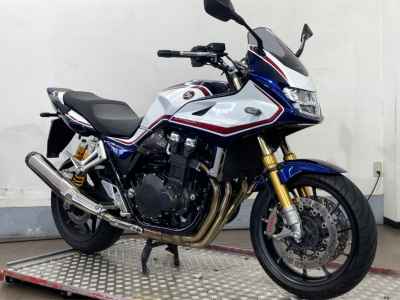 Honda CB1300 Super Boldor 2024