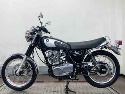 Yamaha SR400 2022