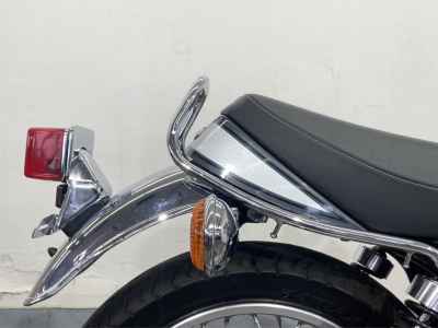 Yamaha SR400 2022