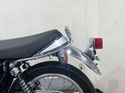 Yamaha SR400 2022