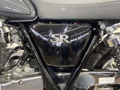 Yamaha SR400 2022