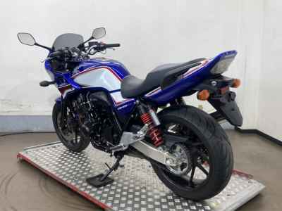 Honda CB400 Super Boldor 2020