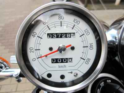 Yamaha SR400 2021