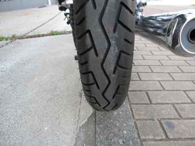 Yamaha SR400 2021