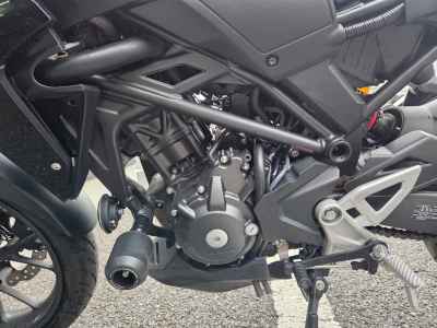 Honda CB250R