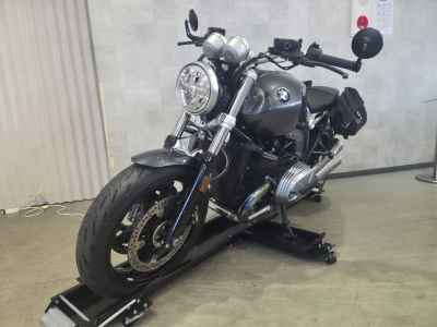 BMW R nineT Pure 2021