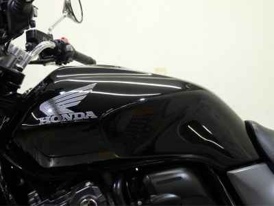 Honda CB400SF 2018