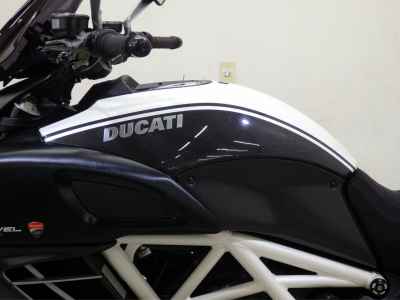 Ducati Diavel 2012