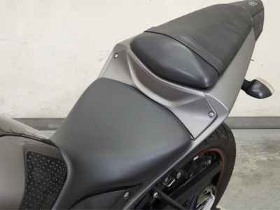 Yamaha YZF-R25 2016