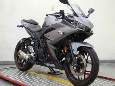 Yamaha YZF-R25 2016