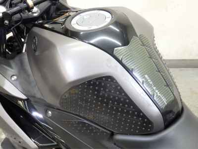 Yamaha YZF-R25 2016