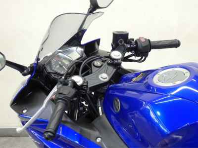 Yamaha YZF-R25 2017