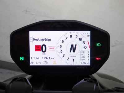 Ducati Streetfighter V2 2023
