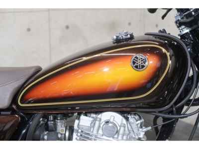 Yamaha SR400 2019