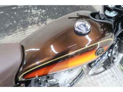 Yamaha SR400 2019