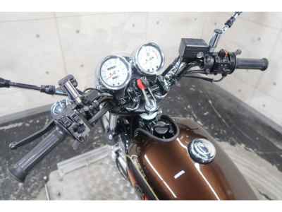 Yamaha SR400 2019