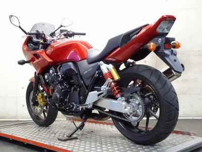 Honda CB400 Super Boldor 2016
