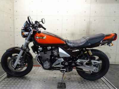 Kawasaki Z125400 KAI 2010