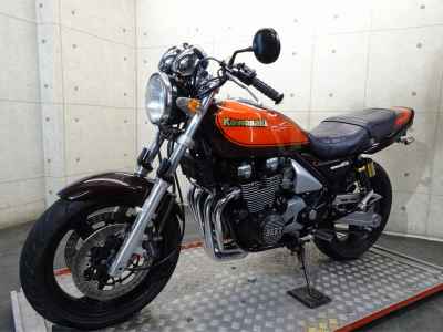Kawasaki Z125400 KAI 2010