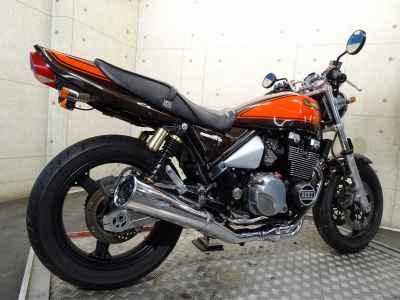 Kawasaki Z125400 KAI 2010