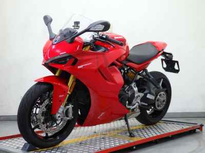 Ducati Supersport 950 2021