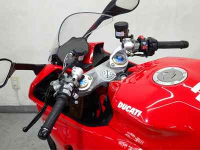 Ducati Supersport 950 2021