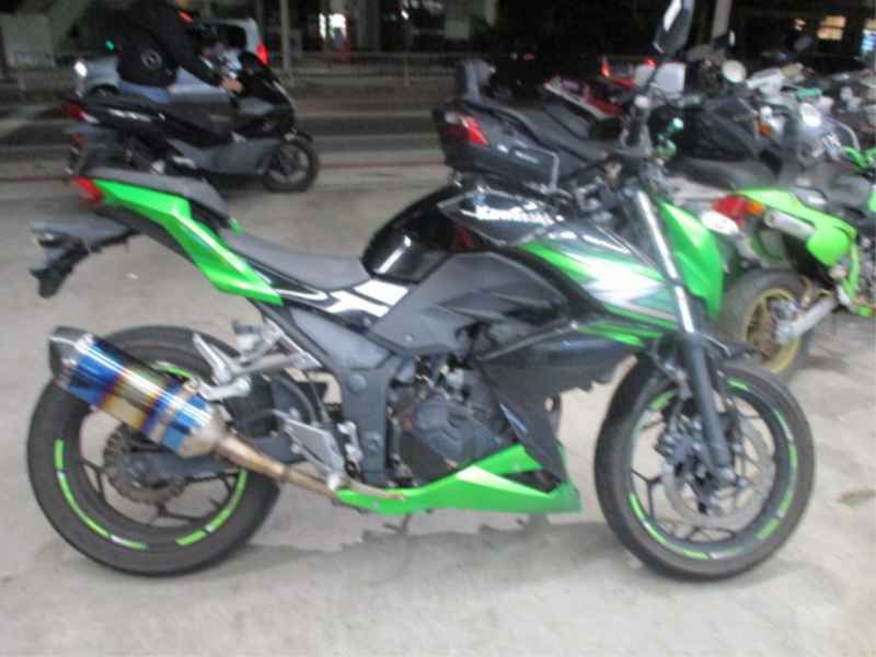 Kawasaki Z250