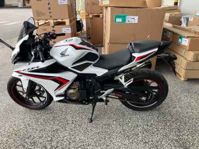 Honda CBR400R 2021