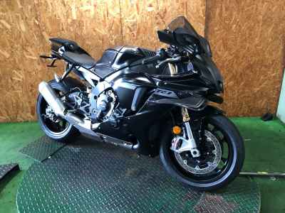 Yamaha YZF-R1 2025