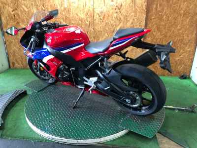 Honda CBR1000RR-R FB 2024