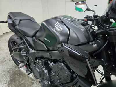 Honda CB650R 2023
