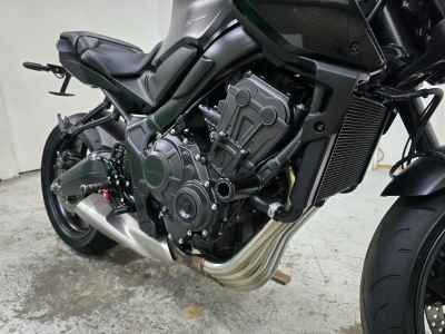 Honda CB650R 2023