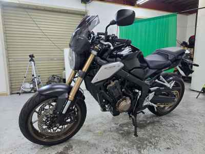 Honda CB650R 2019