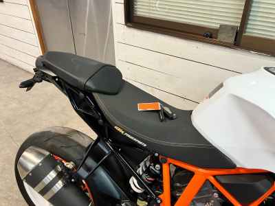 KTM 1290 Super Duke R 2020