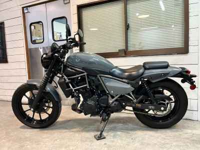 Kawasaki Eliminator 400 PLAZA ED 2024