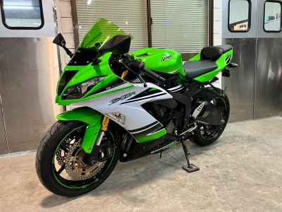 Kawasaki Ninja ZX-6R 2015