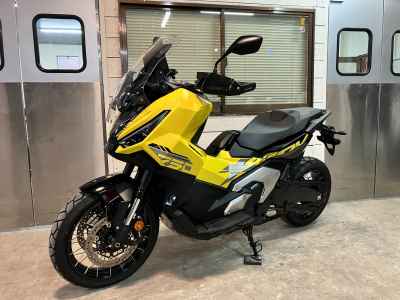 Honda X-Adv 750 2025