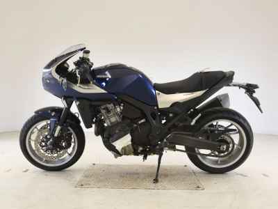 Honda Hawk 11 2022