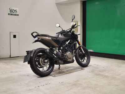Husqvarna Svartpilen 401 2023