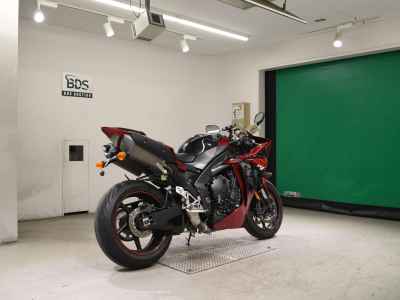 Yamaha YZF-R1 2013