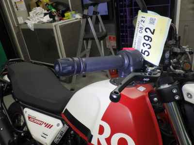 Royal Enfield Scram 411 2022