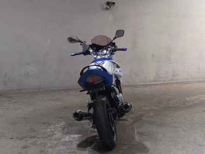Suzuki GSR250