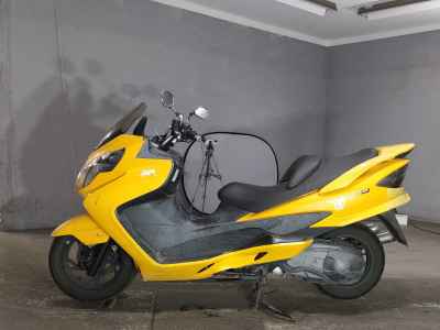 Suzuki Skywave 250M
