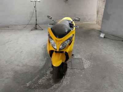 Suzuki Skywave 250M