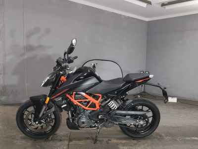 KTM 390 Duke 2024