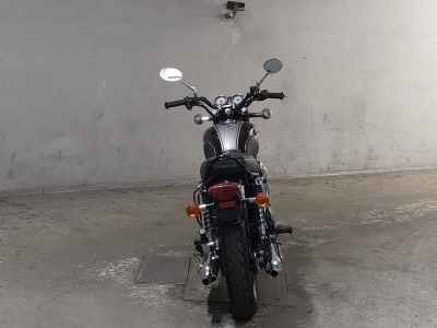 Kawasaki W800 2011
