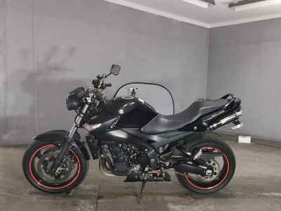 Suzuki GSR400 2012