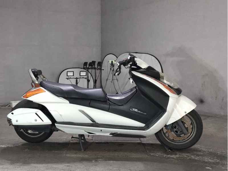 Suzuki Gemma 250