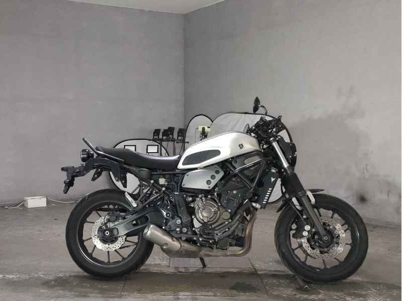 Yamaha XSR700 2018